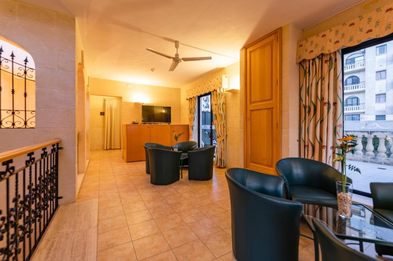 Hotel San Andrea ซเลนดิ ภายนอก รูปภาพ