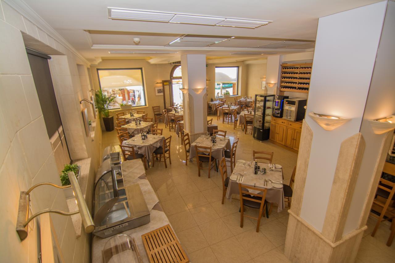 Hotel San Andrea ซเลนดิ ภายนอก รูปภาพ